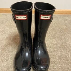 Hunter Womens Original Short Gloss Black Rain Boots Size 6